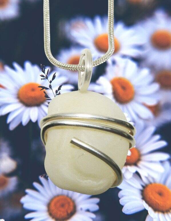 MUSTIKA FISH PEARL BEZOAR STONE AMULET PENDANT - FOUND DEEP INSIDE WILD FISH #50