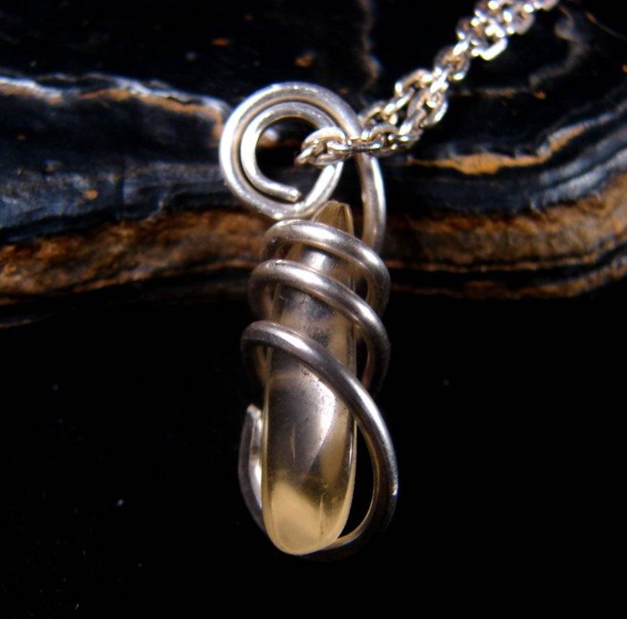 Golden Labradorite Hand Forged Pendant Sterling Silver Creativity 21