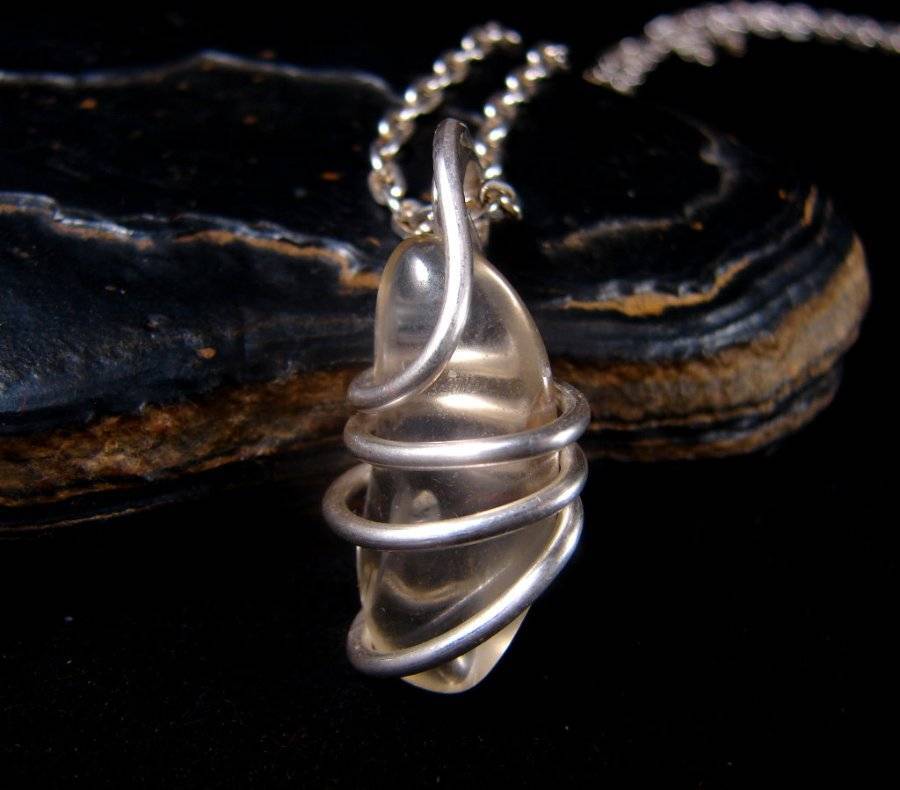 Golden Labradorite Hand Forged Pendant Sterling Silver Creativity 18