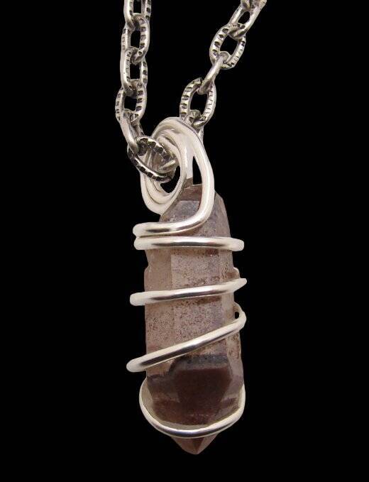 RARE BLACK DRAGON QUARTZ PENDANT IN SILVER PLATED COPPER 603